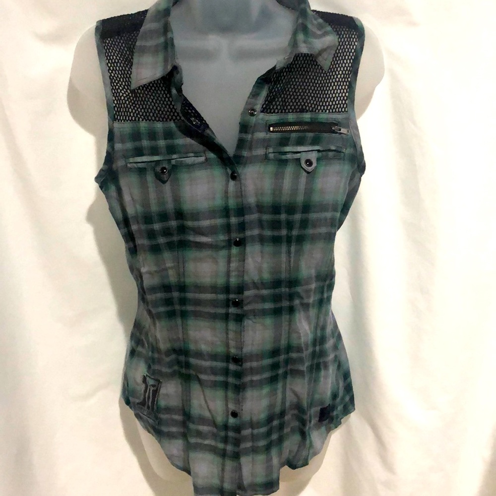 Harley Davidson Button down no sleeve shirt.